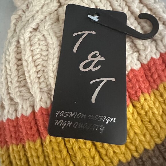 T&T Knitted Beanie Hat With Multi-Color Stripes & Pom Pom - Picture 4 of 6